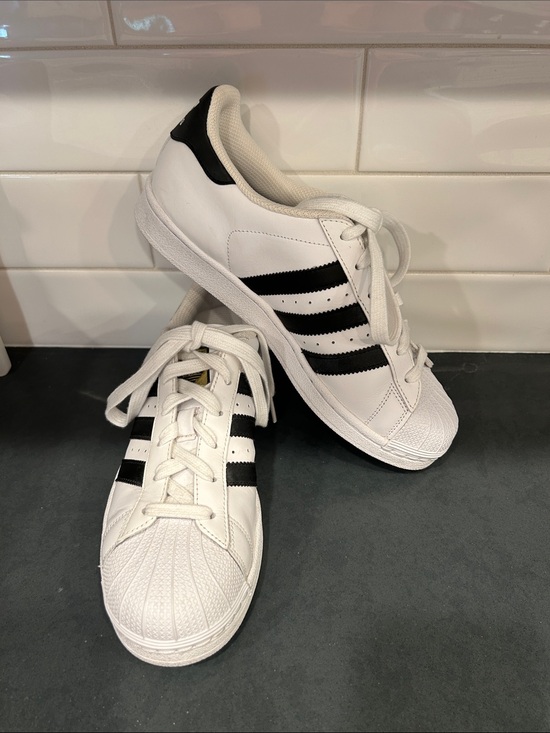 adidas Shoes - adidas SUPERSTAR White & Black Classic Sneakers